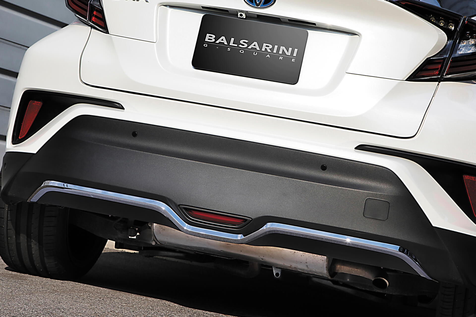 C-HR トップ バックドアガーニッシュ CHR リアガーニッシュ バックドア